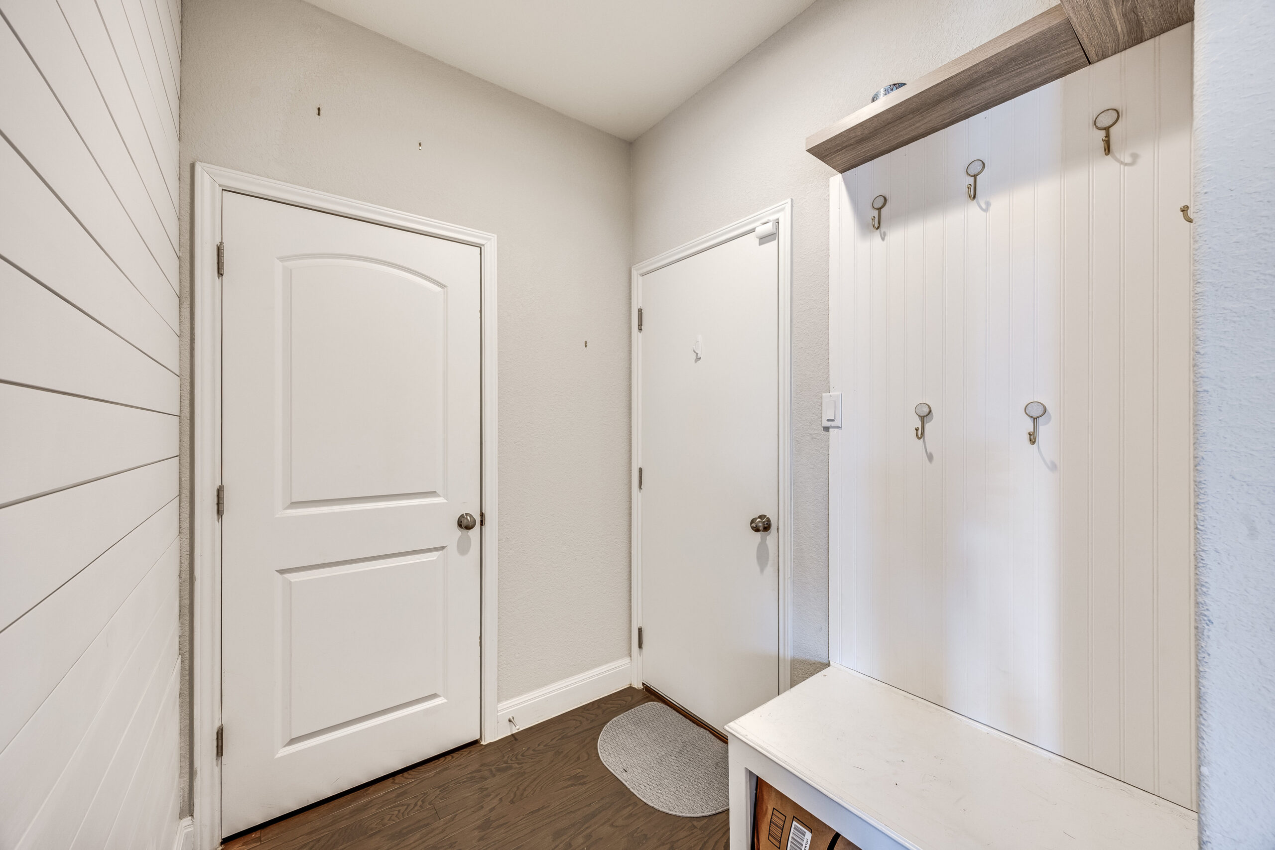 7322 Loggia Pl