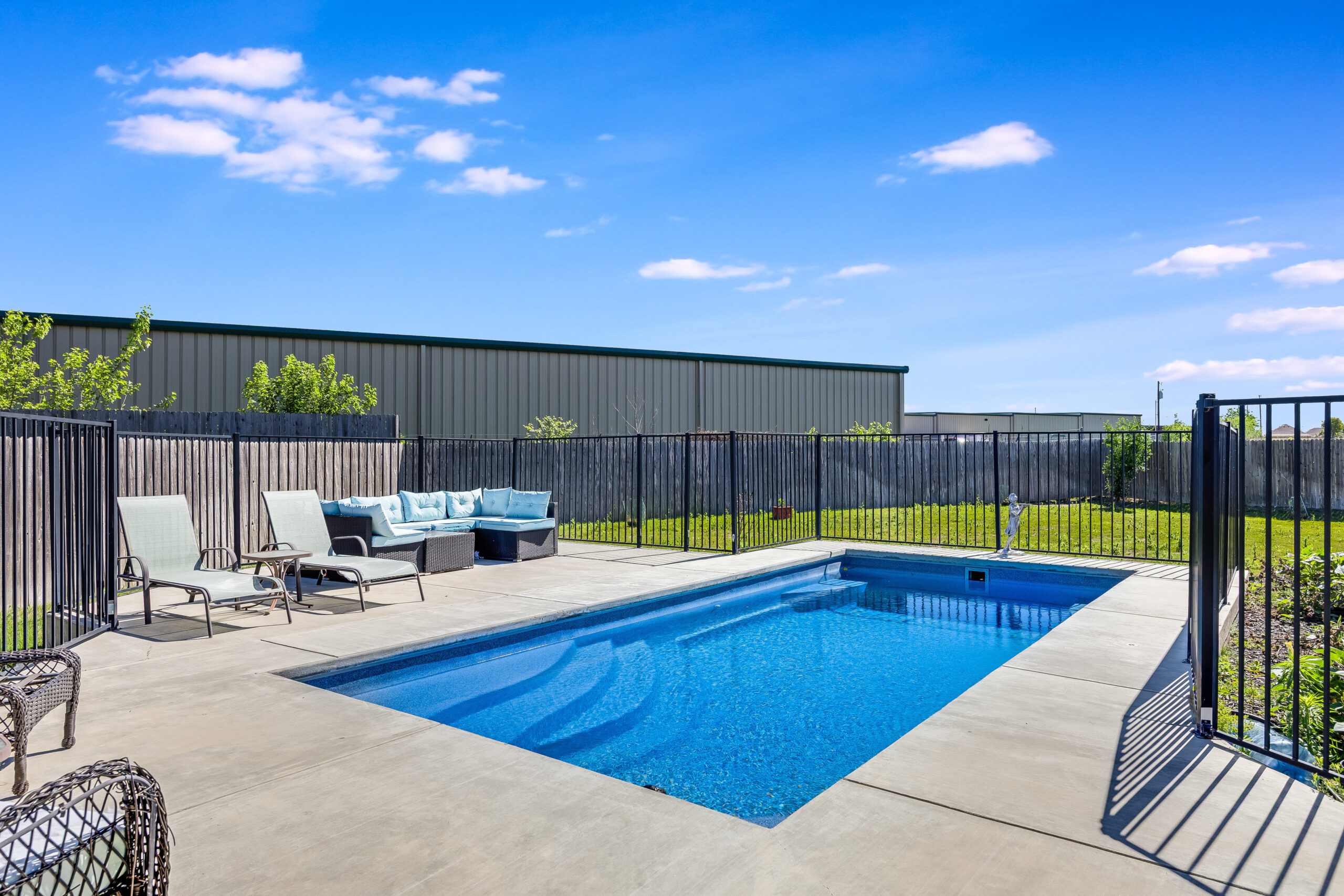 7322 Loggia Pl