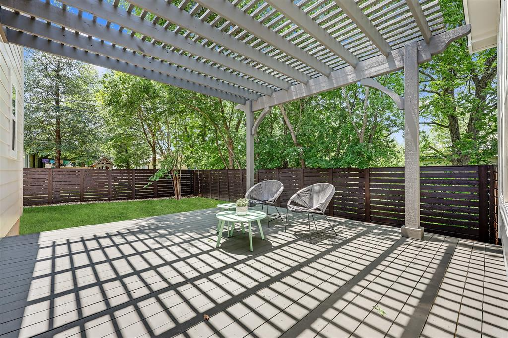 1809 Pasadena Dr