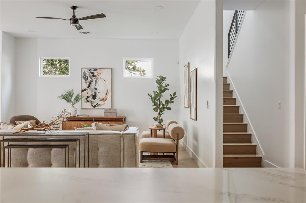 1809 Pasadena Dr