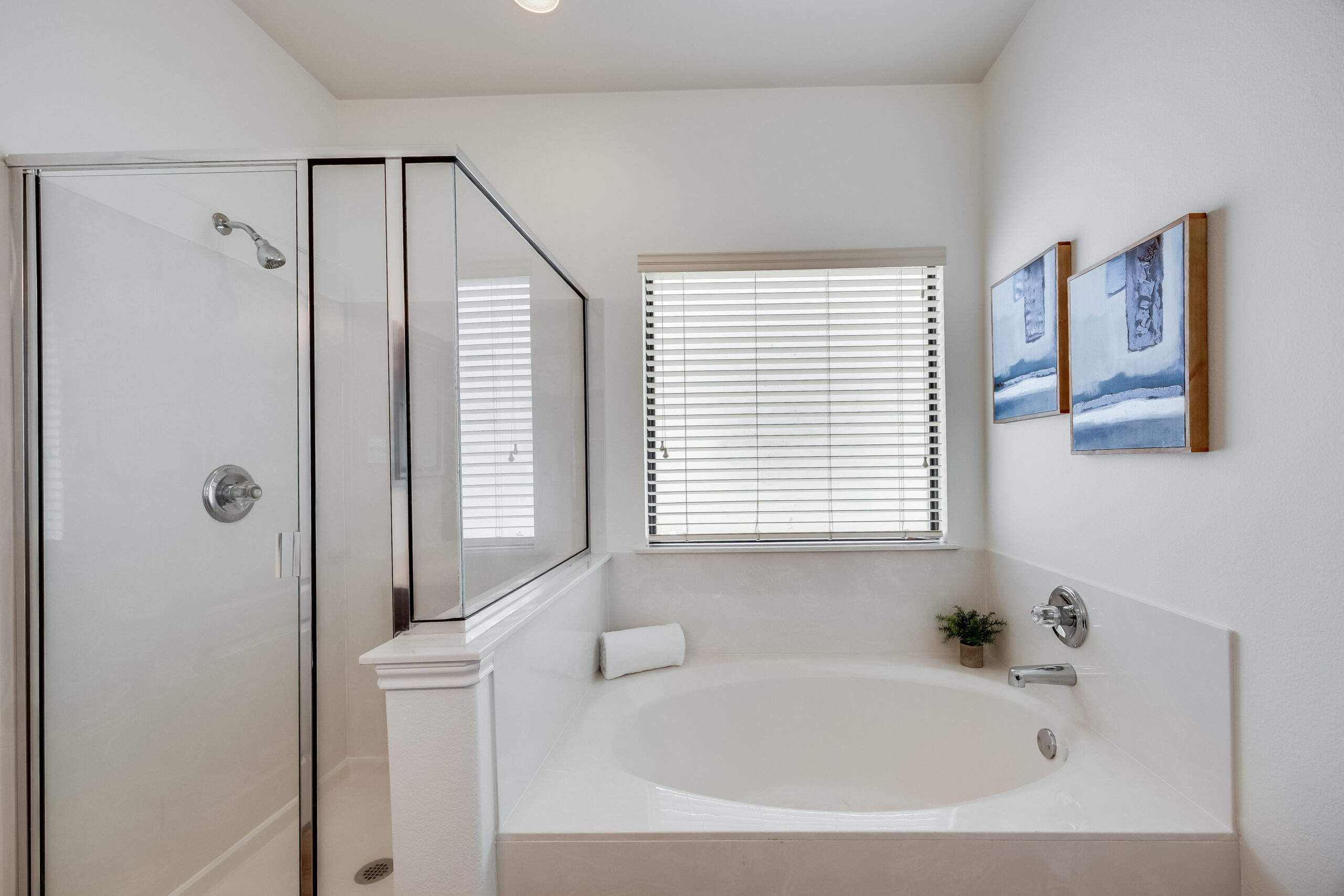 14605 Naruna Way