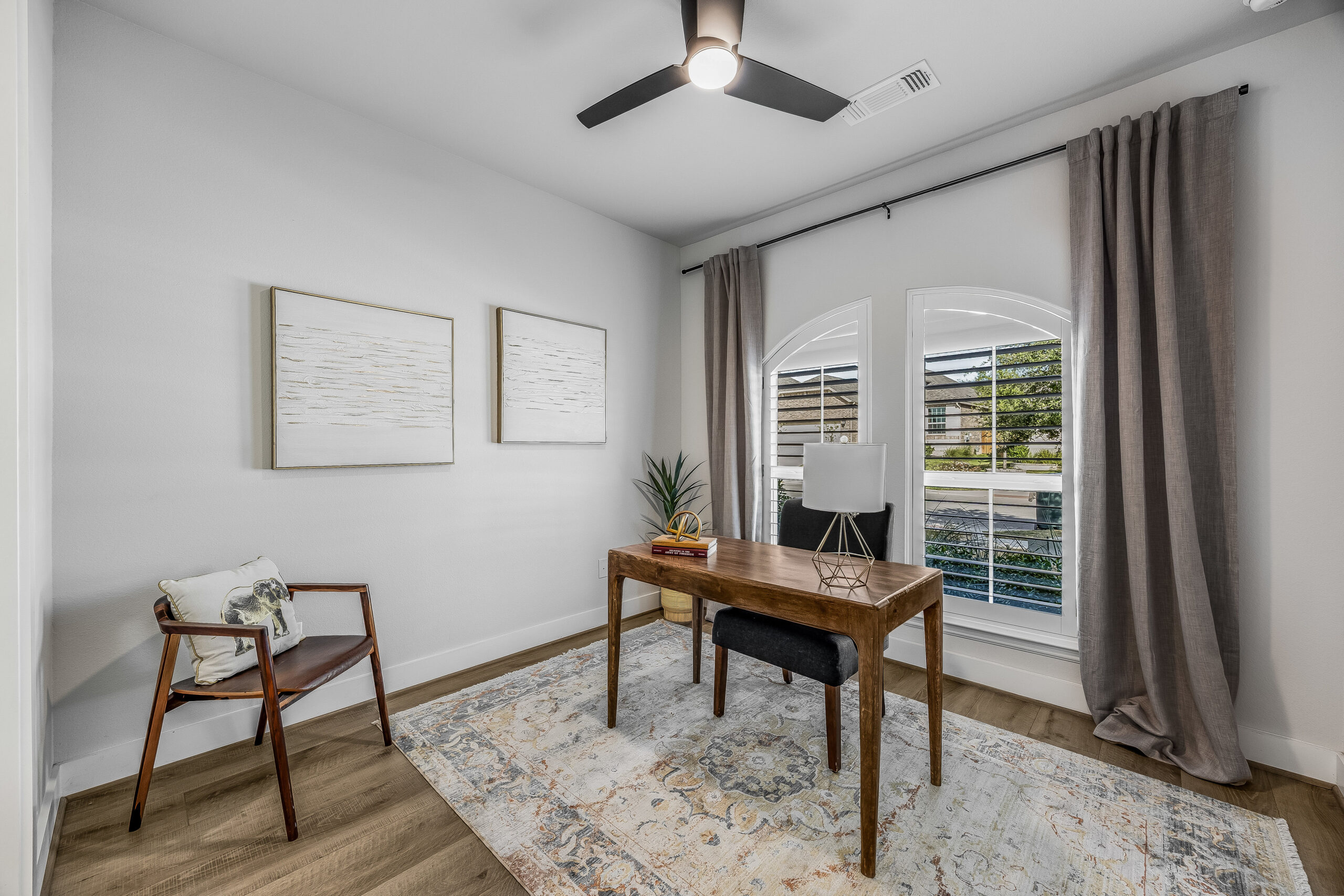 200 Green Knoll Lane