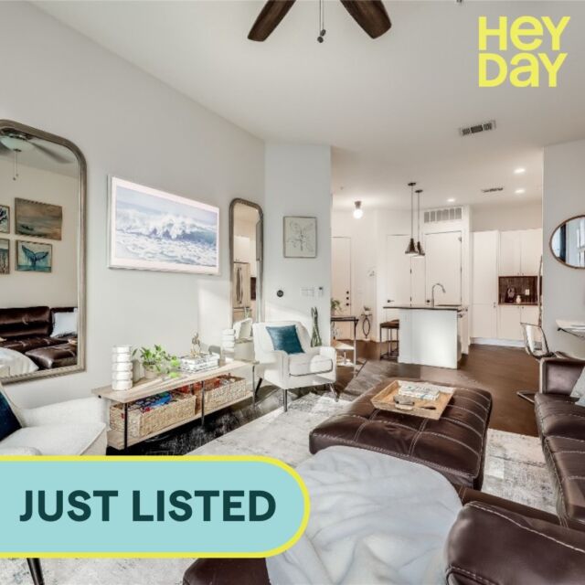 JUST LISTED!
800 Embassy #321 
Tyndall📍East Austin
Listed by @meredithalderson.compass

Built in 2018, Tyndall is perfectly situated with walkability to downtown, UT Campus, Dell Medical School, and everything amazing about the East side. Walk to Saltillo Plaza, Franklin’s BBQ, and endless options on East 6th and 11th Streets! The resort-like amenities feature a pool with one of the best views of downtown, BBQ Grills, an outdoor kitchen, a fire pit, a gym, an indoor resident lounge, and a dog run. Tyndall offers a 24-hour concierge with amazing onsite staff, gated parking, and secured doors around the perimeter of the building. Park your car in your assigned parking spot and take the elevator directly to your unit floor.

Inside, this 1 bed/ 1 bath unit includes an open floor plan with a large kitchen with a center island and bar seating, space for optional dining, and a living room with floor-to-ceiling windows (that open!) overlooking the courtyard. The window “nook” in the bedroom is the perfect desk area for those who work from home. Both closets have California Closet systems installed to help you maximize storage. High ceilings and bright light make this perfect floor plan feel large and inviting!

Offered for $485,000