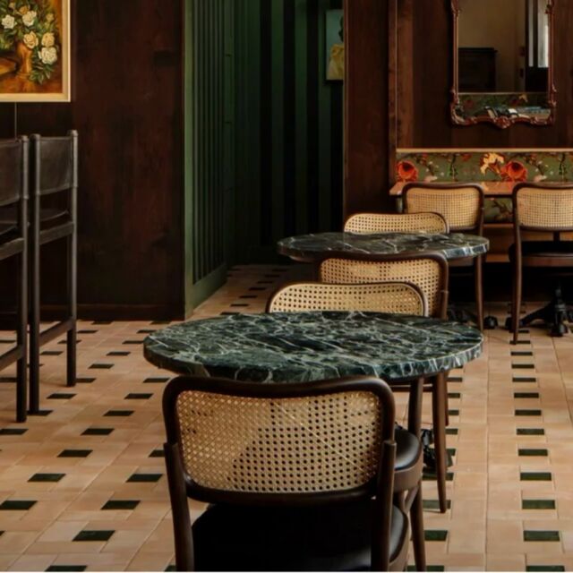The chef behind Intero is opening a new all-day Italian cafe @poetarestaurant within The Frances Modern Inn on November 24! It will be the only Italian restaurant in Austin providing dining service from breakfast to dinner and beyond, to nightcaps and indulgent evening desserts. Poeta’s dinner options include gnocchi, grilled octopus, polenta, and more. Can't wait to try it!