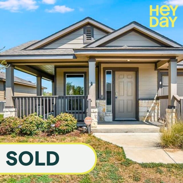 JUST SOLD!
Buyer Represented by @meredithalderson.heyday

Our buyers scored big on this investment property! Low competition worked in their favor, and some strategic negotiations got them an amazing deal. Now, time to turn it into a profitable rental after a few upgrades. Congrats, B + O!