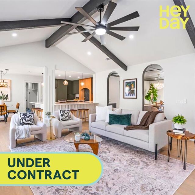 UNDER CONTRACT!
Buyer Represented 📍Balcones Village
Represented by @meredithalderson.heyday

✔️The primary suite features a luxurious bathroom complete with a sauna, walk-in shower with custom tile, and an oversized rain showerhead
✔️The gourmet kitchen showcases custom cabinetry, quartz countertops, and brand new appliances
✔️The versatile floor plan includes 5 bedrooms, 3.5 baths, plus a flex space that works perfectly as either a home office or game room