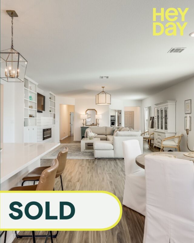 JUST SOLD!
Seller Represented by @meredithalderson.heyday
So happy for our clients as they close this chapter and head into an exciting new one a few states away. It’s been an absolute joy guiding them through this process—from timing the market just right to making sure they got the most value from their sale. It wasn’t always a quick or easy road, but the strategy and patience paid off!