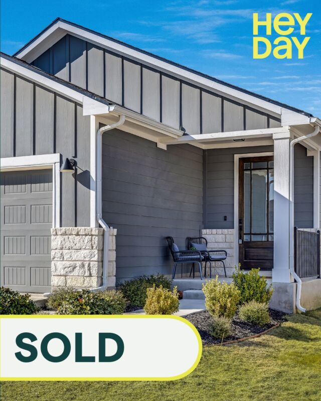Recently Sold!
Seller Represented by @meredithalderson.heyday
What a special transaction helping our clients sell their beautiful property and then purchase their perfect new home. We love being part of these big life moves - whether families are growing and need to move up, or downsizing to something that fits their new chapter. Congratulations to the S family on this exciting new season of life!