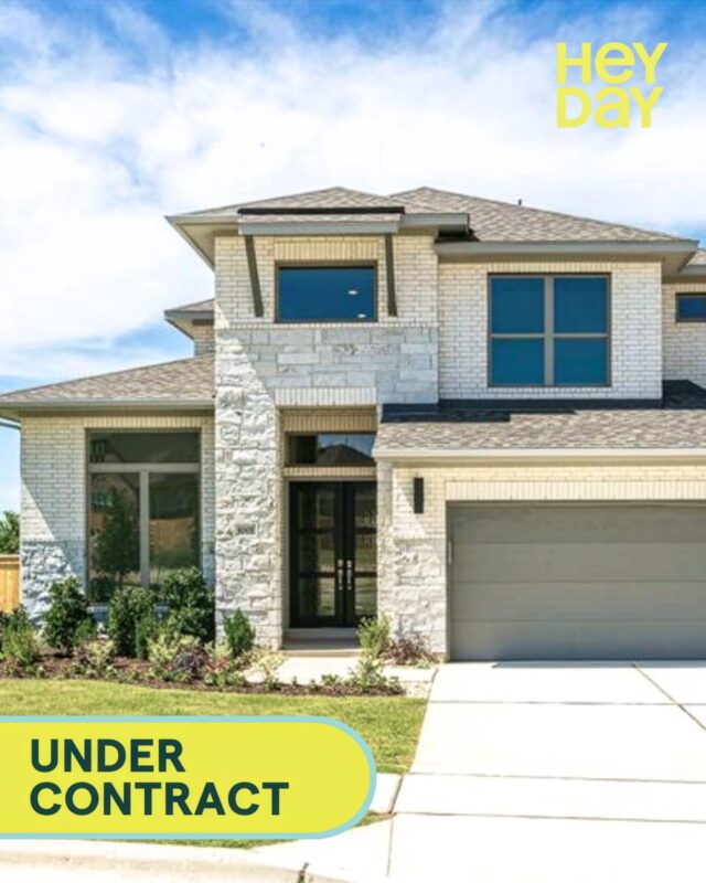 Under Contract!
Buyer Represented 

✔️New construction by Perry Homes in Parkside on the River
✔️Light-filled living room with soaring ceilings and wall of windows
✔️Luxe primary suite with dual closets and spa-like bath