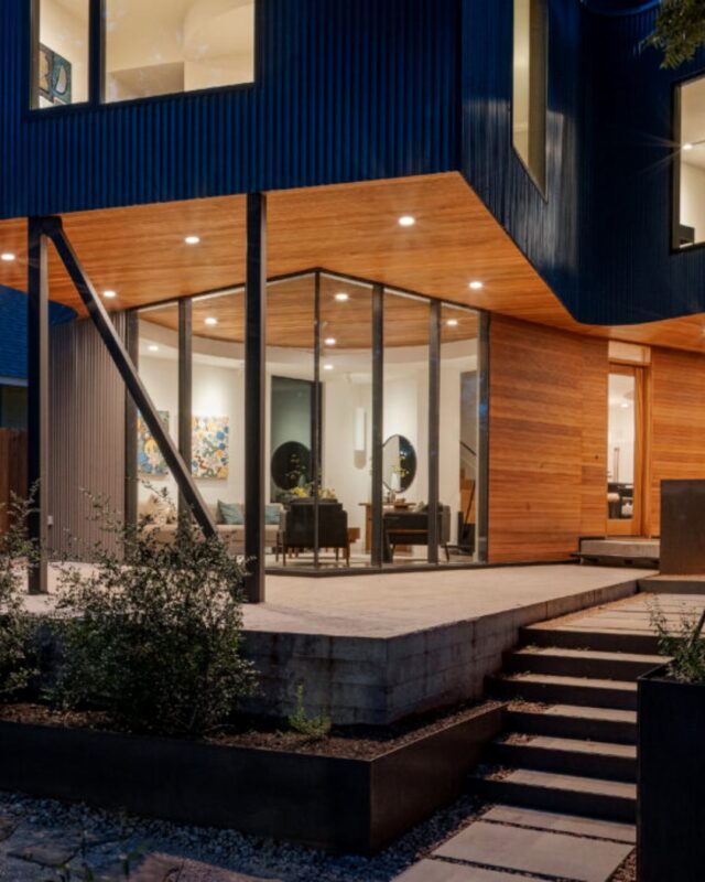 Design Feature: East Austin’s Canyon-Inspired Modern Home
Step inside the Haskell Residence, a modern masterpiece by Minguell-McQuary Architects & Builders. This three-story home bends and flows like a natural formation, with curves, layers, and level changes that mimic canyon walls. Thoughtful design elements — from elevated patios that capture park views to netted indoor hammocks and a rooftop terrace — make every corner a discovery. It’s a home where light, landscape, and architecture come together in perfect harmony.
Find the full feature @tribeza
📸: Kristian Alveo
Listed by Ed Hughey